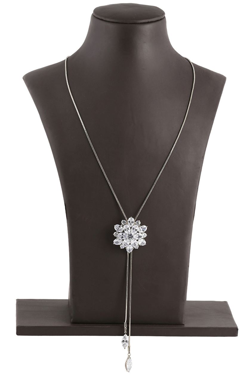 A closeup of a silver adjustable pendant necklace from BenzerWorld ethnicwear store.
