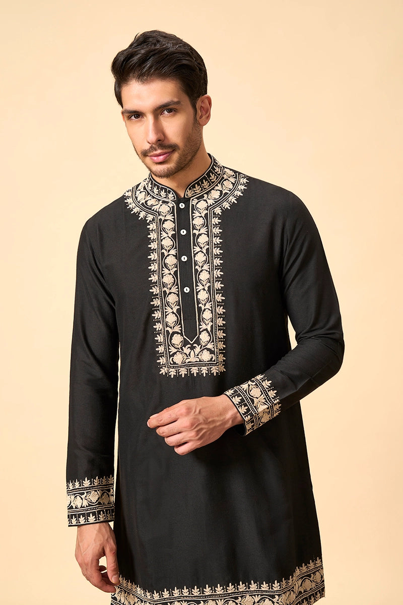 Regal Black Embroidered Kurta with Detailed Neck and Hem Work