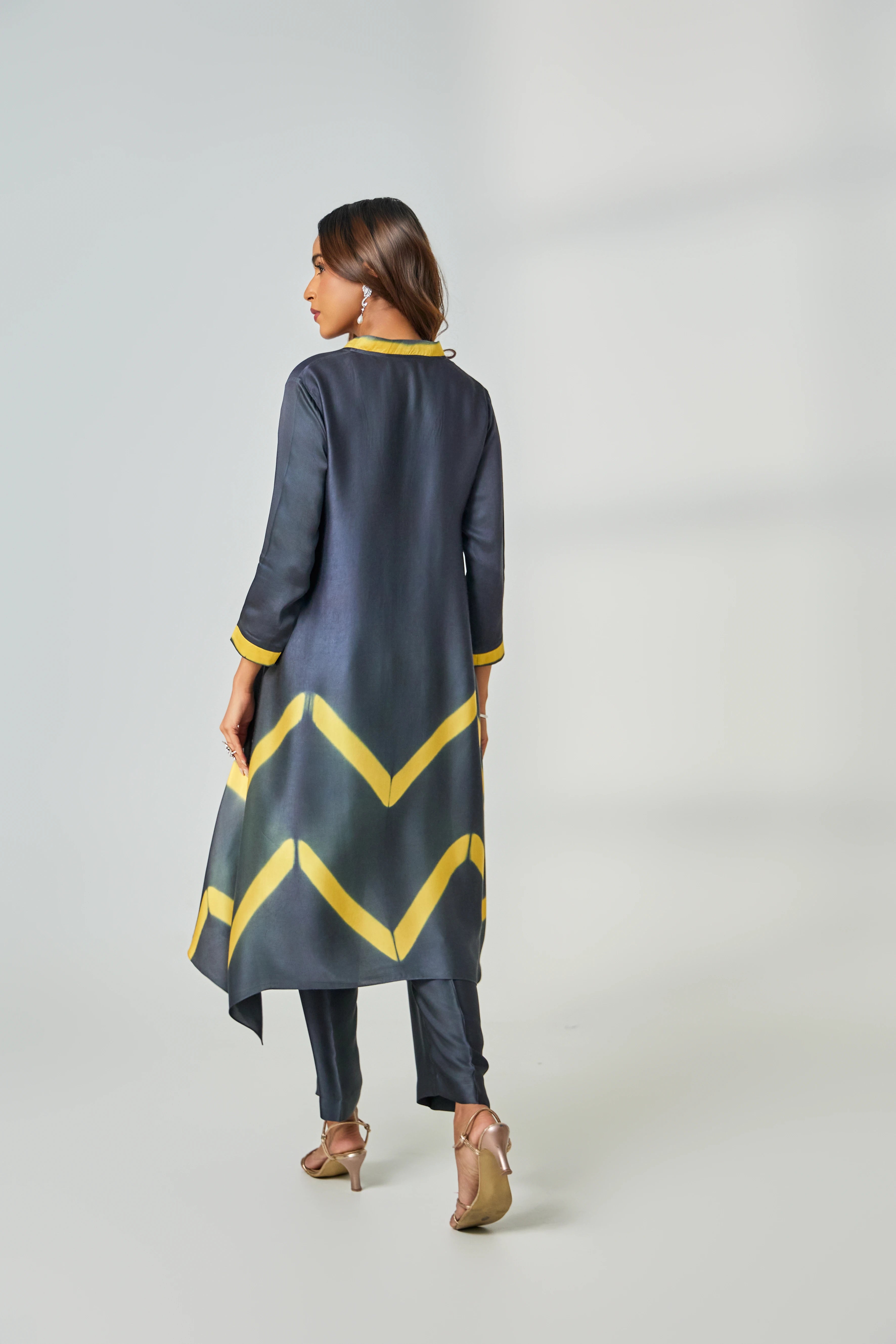 Ihriya Ombre Kurta-set